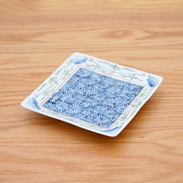 染錦渕唐草蛸唐草正角皿［そうた窯］│パンやケーキ皿として、また