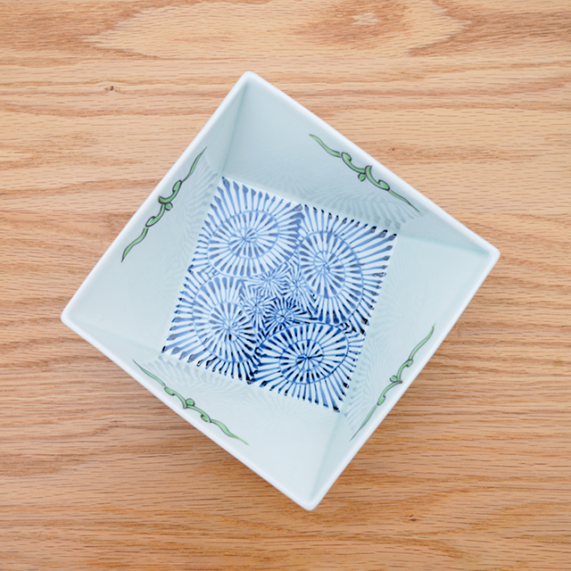 染錦渕唐草蛸唐草角捻り鉢［そうた窯］│和風サラダや和え物