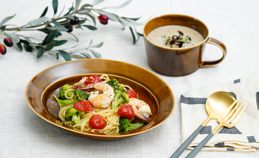 和食器　通販　藍土　藍土な休日　有田焼　皓洋窯　丸皿　楕円皿　カレー皿