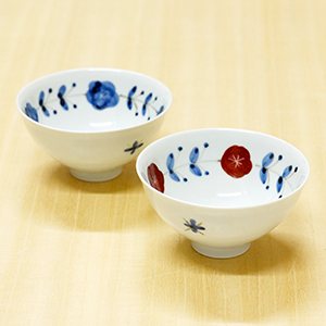 【和食器通販ショップ　藍土な休日】有田焼　皓洋窯　花つなぎお茶碗