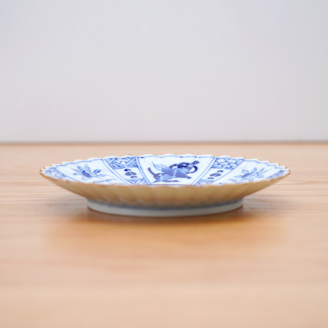 藍土　藍土な休日　和食器　通販　有田焼　梶謙製磁社　芙蓉手　染付　菊割皿　皿　プレート