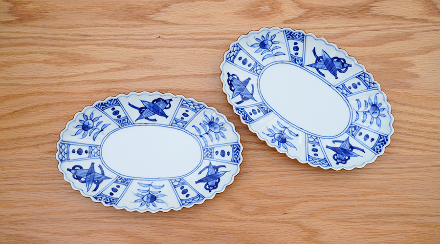 渕サビ芙蓉手菊型楕円プレート［梶謙製磁社］│1人分のメイン料理に